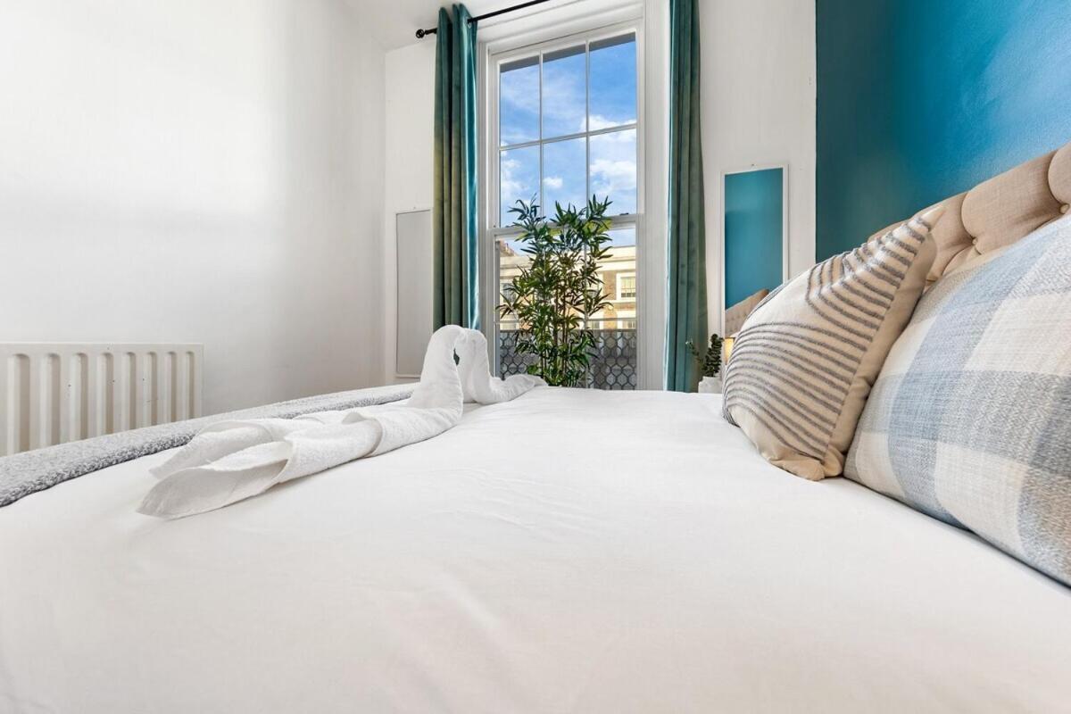 Apartamento Luxurious 3 Bedroom Flat With Balcony In Kensington For 7 Next To Station Near Harrods Londres